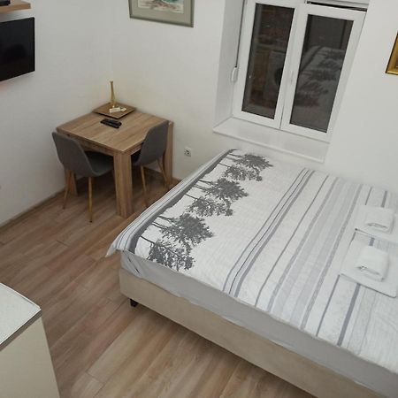 ベオグラードApartman Silvanaアパートメント エクステリア 写真